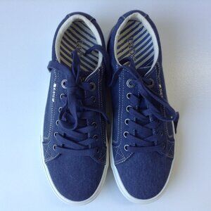 ⭐TAOS “PLIM SOUL” SNEAKERS  in Blue Wash, size 8.5 – LIKE NEW⭐